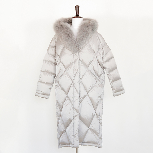长款女式冬季夹克时尚服装固色大毛皮领简约休闲羽绒服